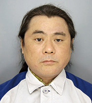 小山 哉 氏